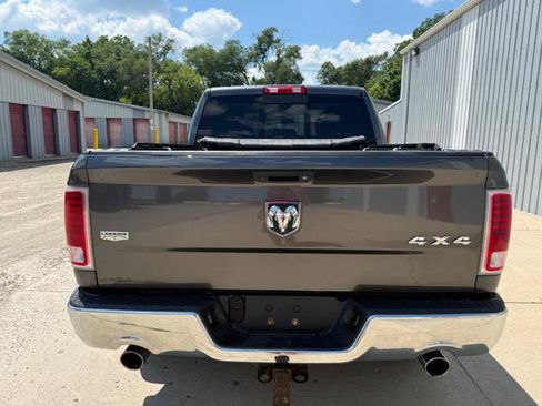 Used 2016 RAM 1500 Laramie w/ Convenience Group AWD/4WD image 10
