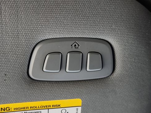 Used 2024 Ford F250 Lariat w/ Sport Appearance Package AWD/4WD image 18