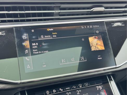 Used 2023 Audi Q8 Prestige w/ Prestige Package image 15