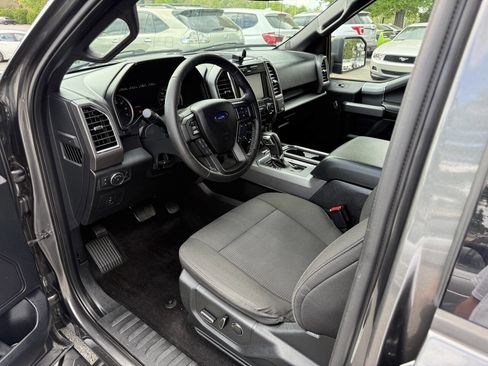 Used 2015 Ford F150 XLT w/ Equipment Group 302A Luxury image 8