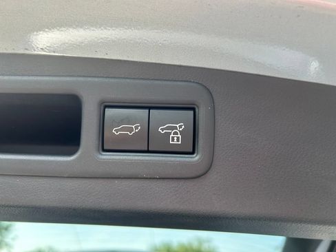 Used 2023 Lexus RX 350 Premium w/ Accessory Package AWD/4WD image 19