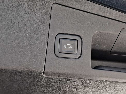 Certified 2023 Cadillac XT5 Sportv AWD/4WD image 24