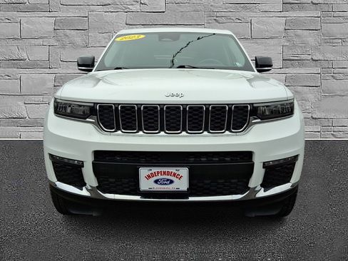 Used 2023 Jeep Grand Cherokee L Limited image 3