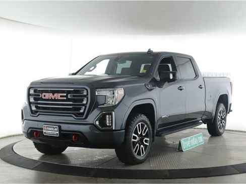 Used 2022 GMC Sierra 1500 AT4 w/ AT4 Premium Package AWD/4WD image 10
