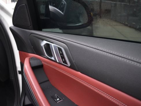 Used 2021 BMW X6 sDrive40i w/ M Sport Package image 22