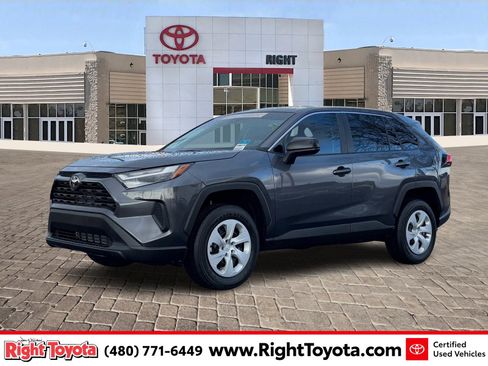 Certified 2025 Toyota RAV4 LE image 1