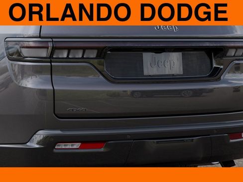 New 2026 Jeep Grand Wagoneer L Limited AWD/4WD image 13