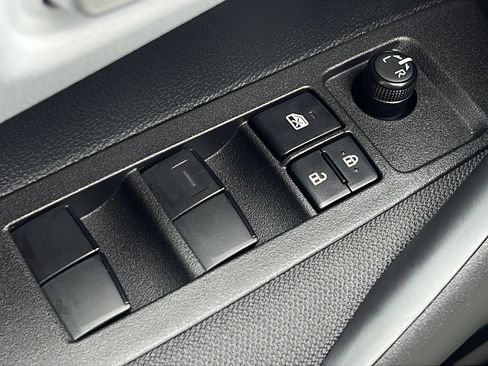 Used 2026 Toyota Corolla SE FWD image 17