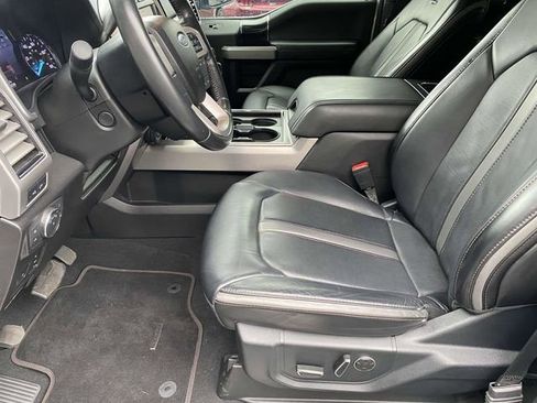 Certified 2021 Ford F250 Platinum w/ FX4 Off-Road Package image 17