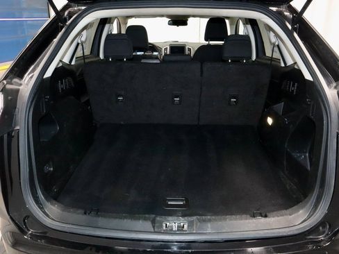 Certified 2022 Ford Edge SE w/ Black Appearance Package image 13