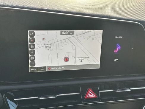 New 2026 Kia Niro Wind FWD image 24