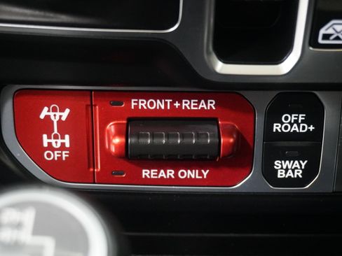 Used 2020 Jeep Gladiator Rubicon AWD/4WD image 23