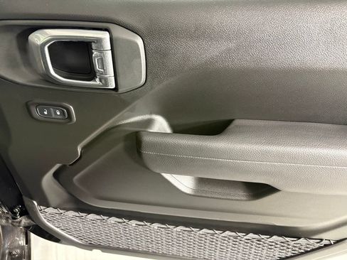 New 2026 Jeep Gladiator Sport AWD/4WD image 12
