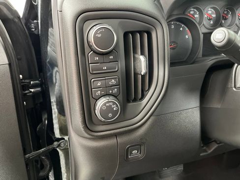 Certified 2024 Chevrolet Silverado 2500 Custom w/ Custom Value Package AWD/4WD image 30