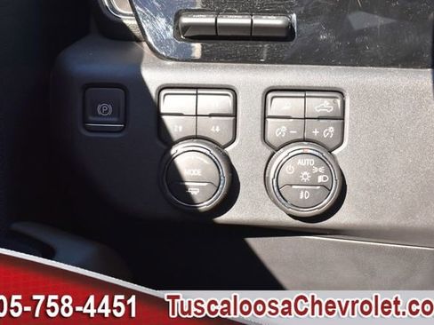 Used 2023 Chevrolet Silverado 1500 ZR2 w/ Technology Package image 43