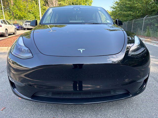 Used 2024 Tesla Model Y Long Range AWD/4WD image 10