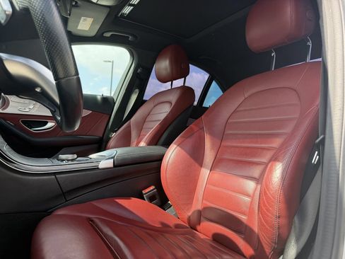 Used 2018 Mercedes-Benz C 300 Sedan image 12