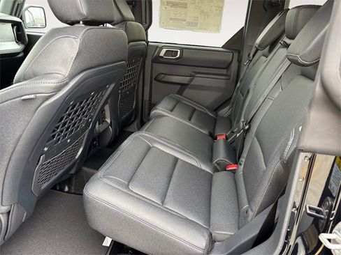 New 2025 Ford Bronco Badlands w/ Sasquatch Package image 13