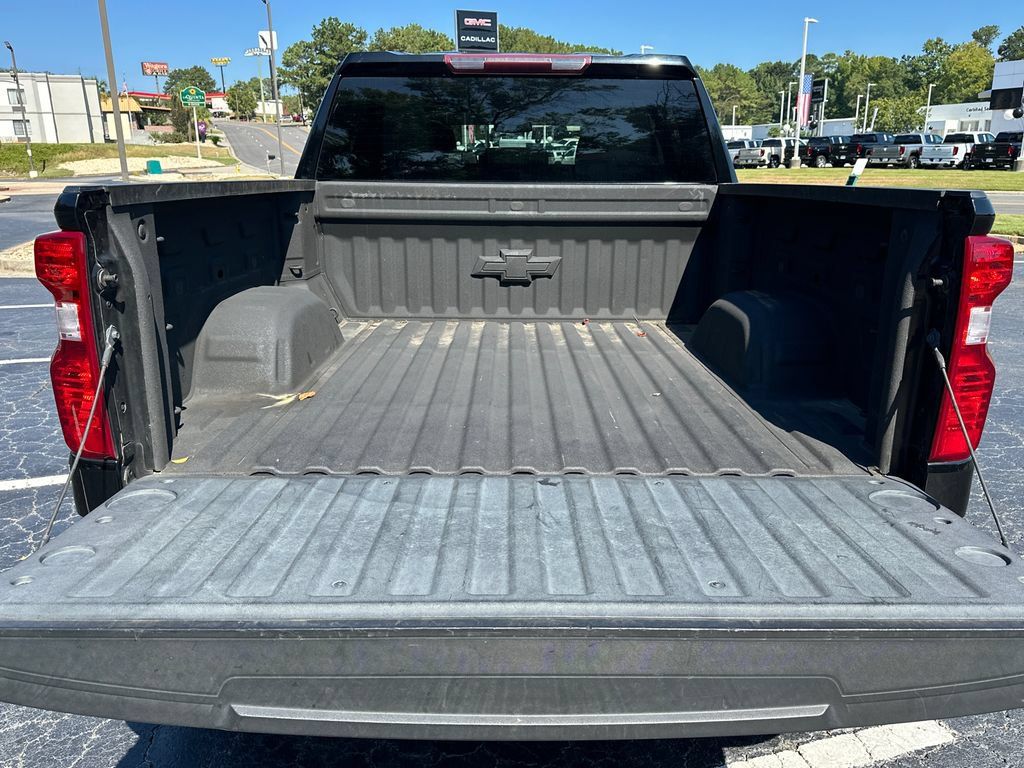 Used 2022 Chevrolet Silverado 1500 LT w/ Bed Protection Package AWD/4WD image 18