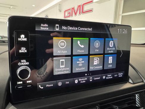 Used 2025 Honda Pilot TrailSport image 17