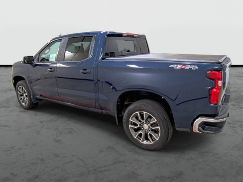 Used 2023 Chevrolet Silverado 1500 LT w/ All Star Edition Plus AWD/4WD image 2