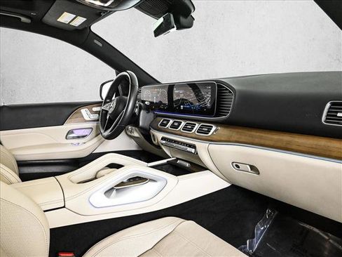 Certified 2024 Mercedes-Benz GLE 450e 4MATIC image 24