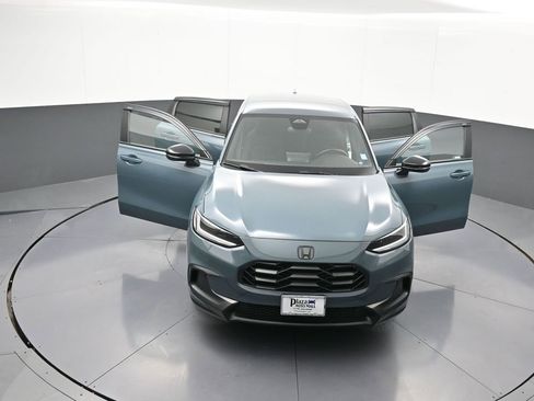 Used 2023 Honda HR-V Sport image 44