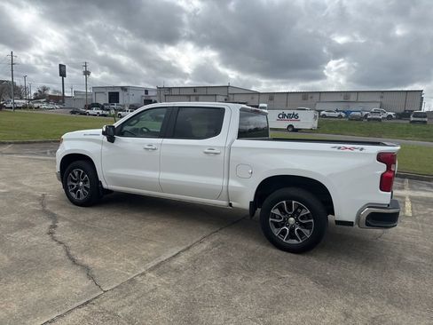 Used 2023 Chevrolet Silverado 1500 LT w/ Protection Package image 10