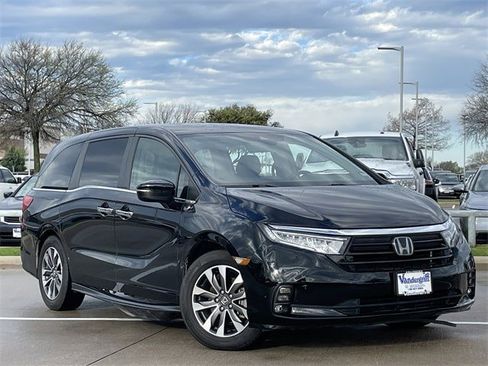 Certified 2023 Honda Odyssey EX-L image 2