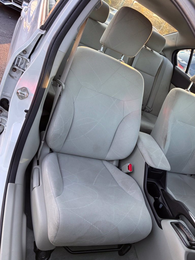 Used 2012 Honda Civic LX image 17