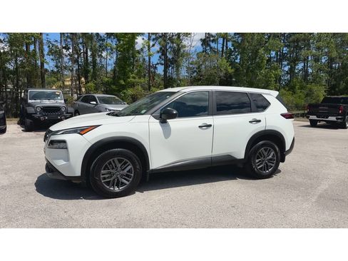 Used 2023 Nissan Rogue S FWD image 5