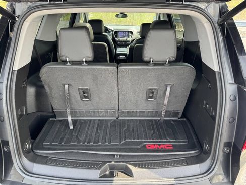Used 2022 GMC Acadia AT4 w/ Trailering Package image 4