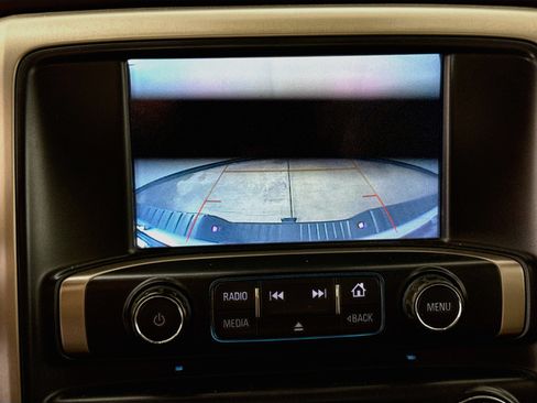 Used 2018 GMC Sierra 2500 Denali w/ Duramax Plus Package AWD/4WD image 16