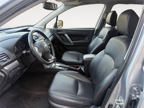 Used 2014 Subaru Forester 2.5i Limited w/ Popular Package #2 image 9