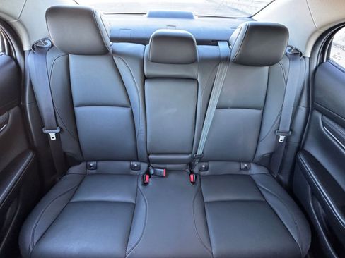 Used 2025 MAZDA MAZDA3 s image 36