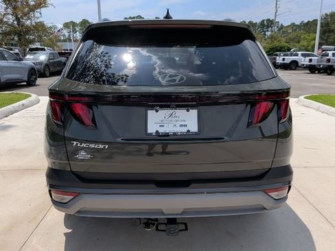 Certified 2025 Hyundai Tucson SEL FWD image 13