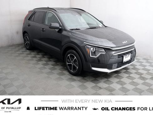 New 2026 Kia Niro LX FWD image 3