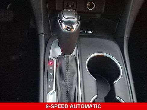Used 2018 Chevrolet Equinox Premier AWD/4WD image 28