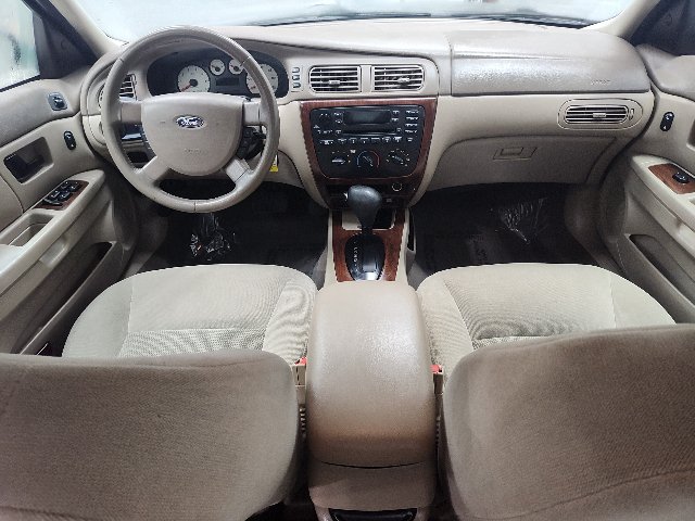 Used 2007 Ford Taurus SEL FWD image 17
