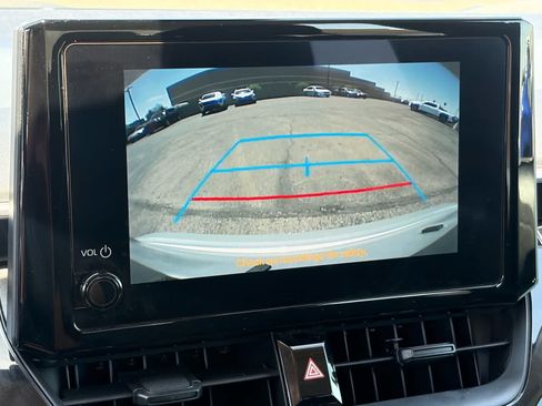 Used 2024 Toyota Corolla LE FWD image 15