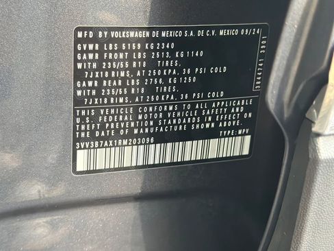 Used 2024 Volkswagen Tiguan Wolfsburg Edition FWD image 27