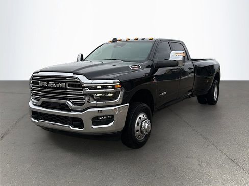 New 2026 RAM 3500 Laramie w/ Max Tow Package image 8