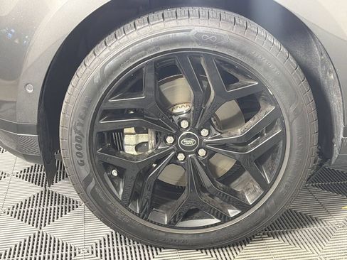 Used 2020 Land Rover Range Rover Evoque SE AWD/4WD image 16