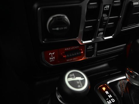 Used 2021 Jeep Gladiator Mojave image 37