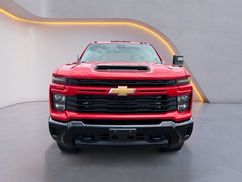 Used 2024 Chevrolet Silverado 2500 Custom w/ Custom Value Package AWD/4WD image 8