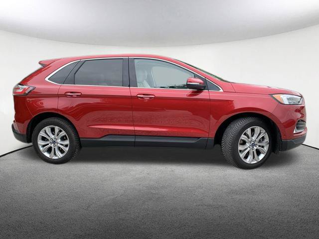 Used 2020 Ford Edge Titanium w/ Equipment Group 301A AWD/4WD image 15