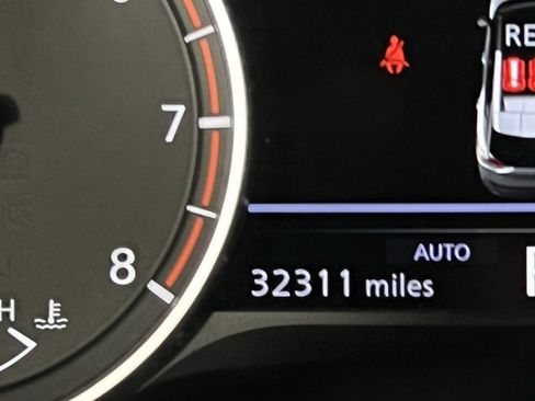 Used 2023 Nissan Rogue S image 14