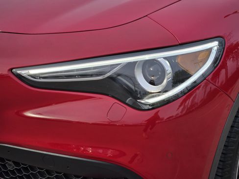 Used 2022 Alfa Romeo Stelvio Ti w/ Active Assist Plus Package image 7