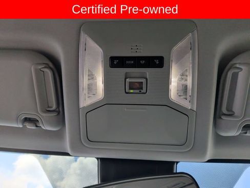 Certified 2025 Toyota RAV4 XLE FWD image 22