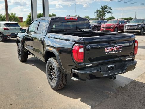 New 2026 GMC Canyon Elevation w/ Convenience Package image 3